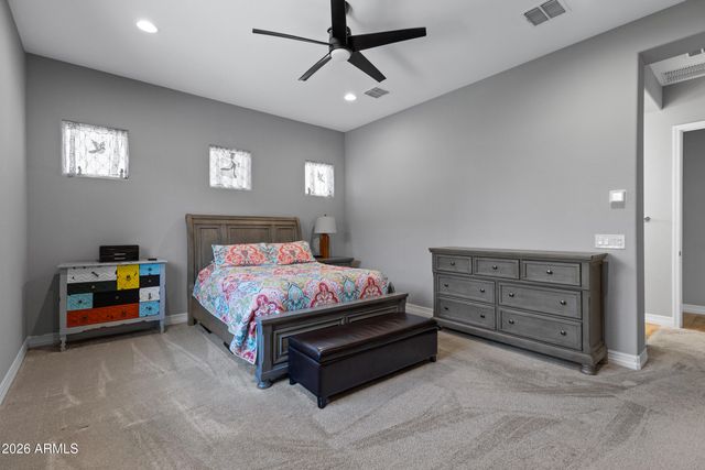 20948 E Canary Way, Queen Creek, AZ 85142