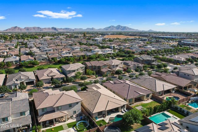 20948 E Canary Way, Queen Creek, AZ 85142