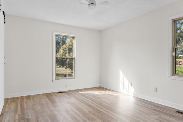 392 Fanfare Lane, Orangeburg, SC 29118