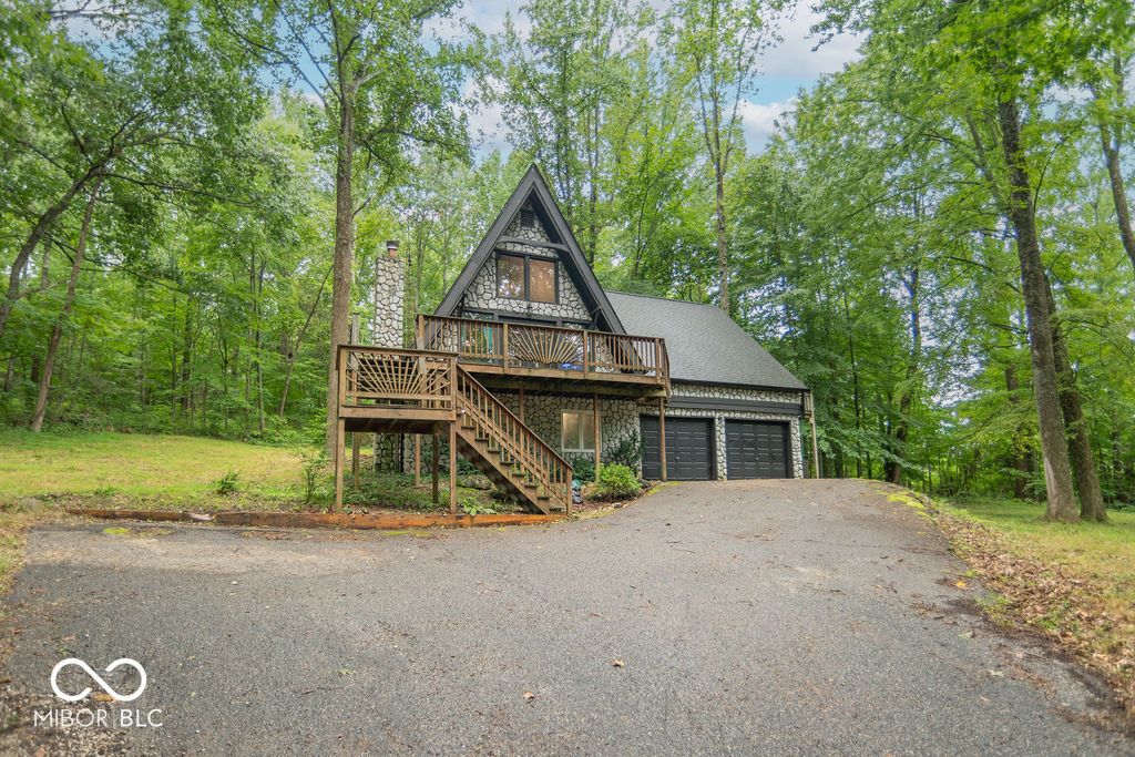 4523 E Parkwood Drive, Martinsville, IN 46151