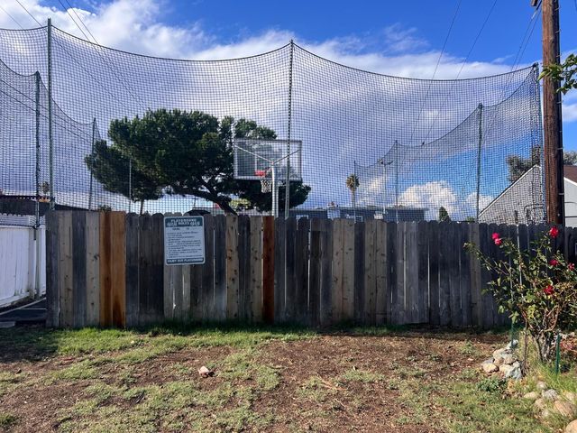 3499 E BAYSHORE Road 112, Redwood City, CA 94063