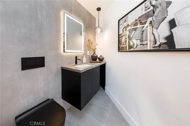 120 Stagecoach, Bell Canyon, CA 91307