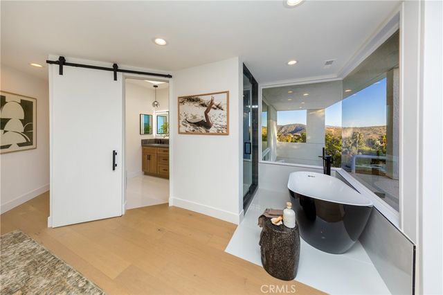 120 Stagecoach, Bell Canyon, CA 91307