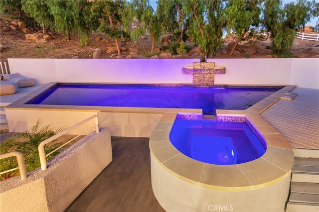 120 Stagecoach, Bell Canyon, CA 91307
