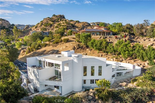 120 Stagecoach, Bell Canyon, CA 91307