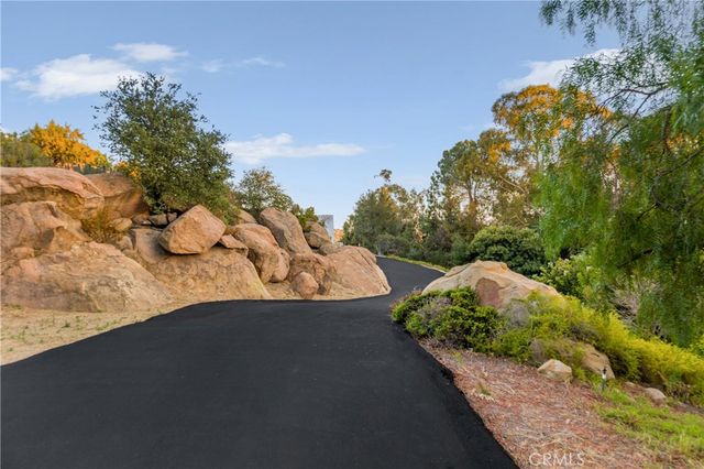 120 Stagecoach, Bell Canyon, CA 91307
