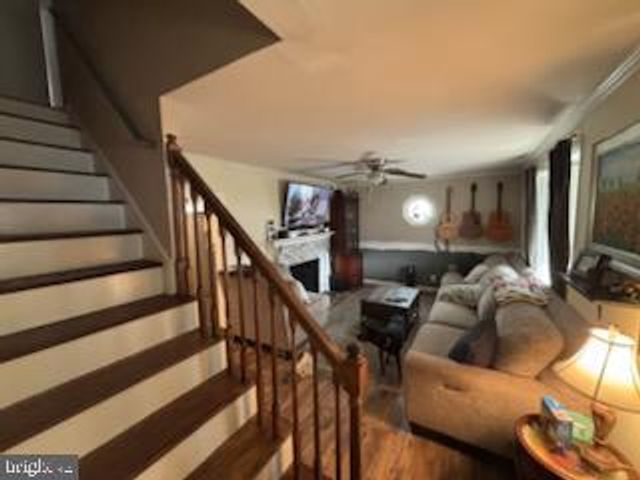 133 W GLOUCESTER PIKE, Barrington, NJ 08007