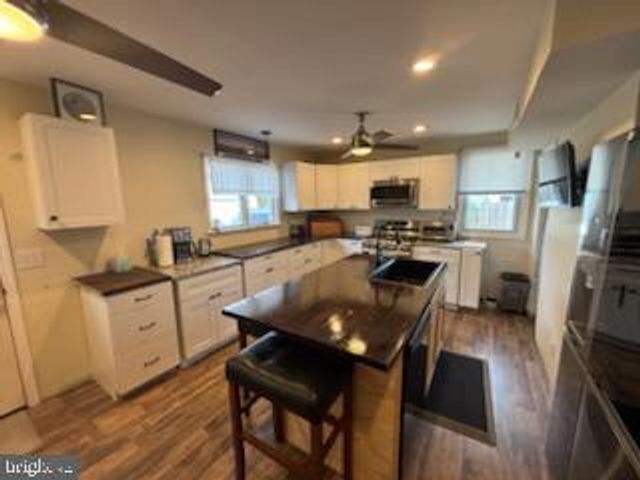 133 W GLOUCESTER PIKE, Barrington, NJ 08007