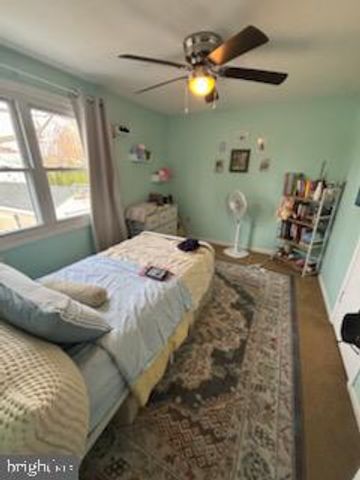 133 W GLOUCESTER PIKE, Barrington, NJ 08007