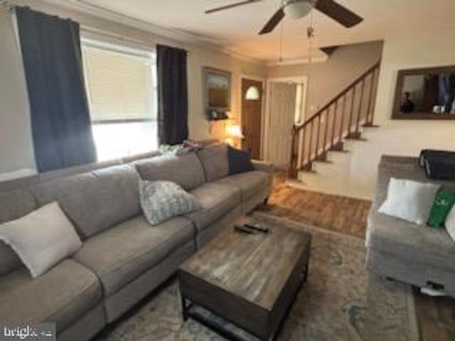 133 W GLOUCESTER PIKE, Barrington, NJ 08007