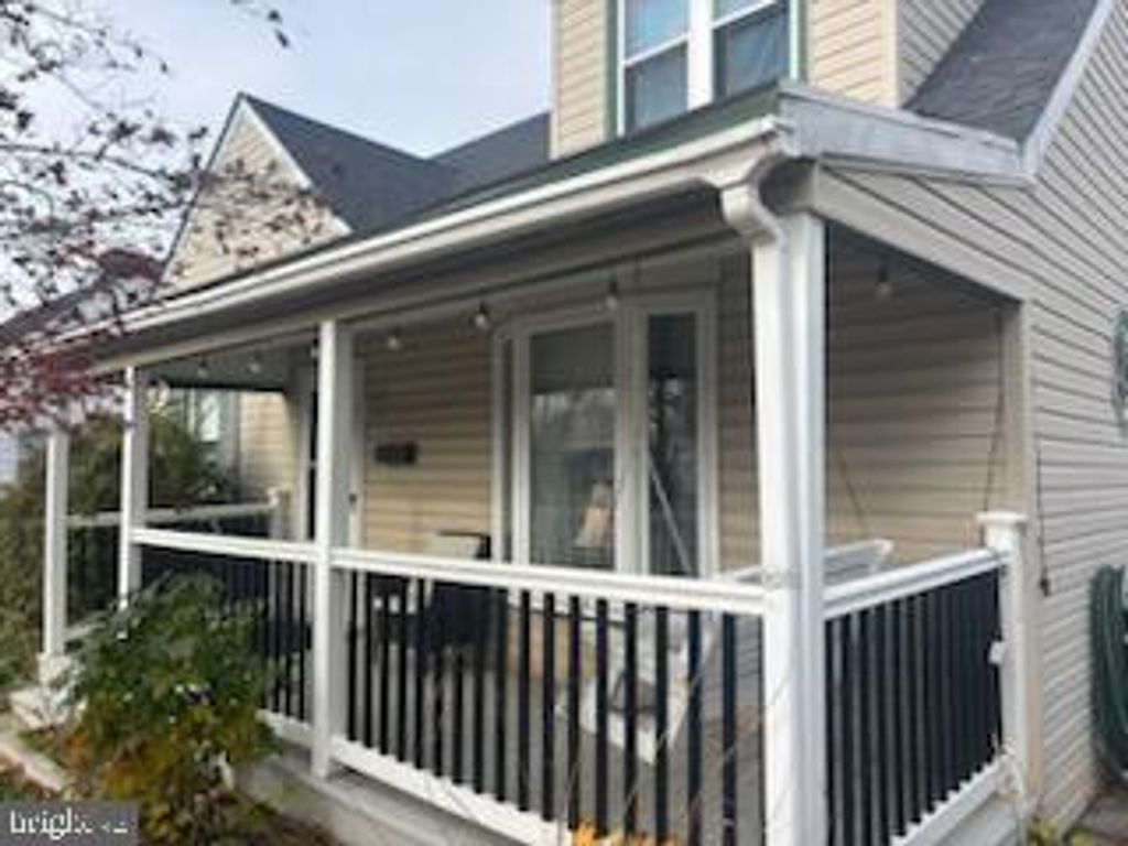 133 W GLOUCESTER PIKE, Barrington, NJ 08007