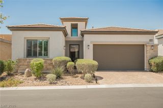 8947 Golden Crow Avenue, Las Vegas, NV 89148
