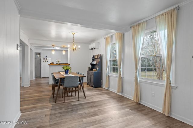 1309 Live Oak Street, Beaufort, NC 28516