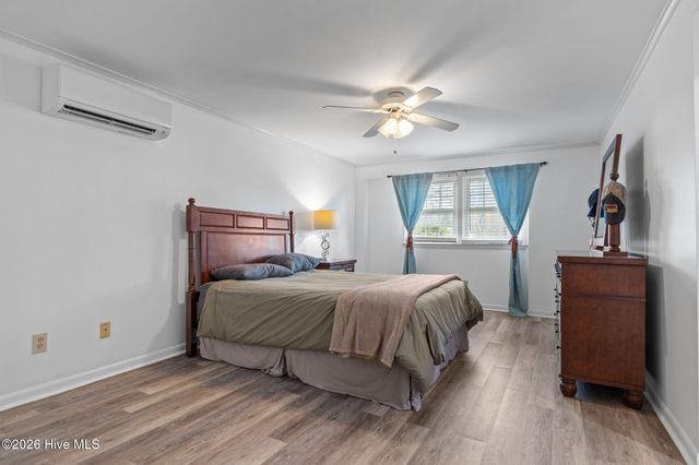 1309 Live Oak Street, Beaufort, NC 28516