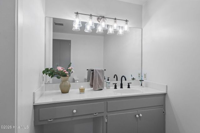 1309 Live Oak Street, Beaufort, NC 28516