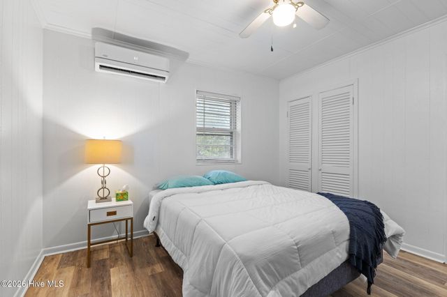 1309 Live Oak Street, Beaufort, NC 28516