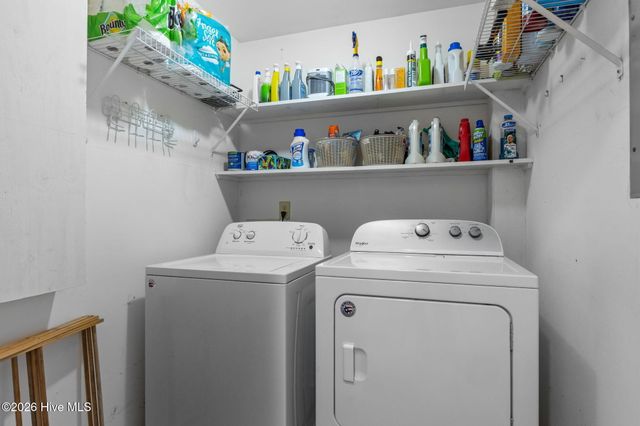 1309 Live Oak Street, Beaufort, NC 28516