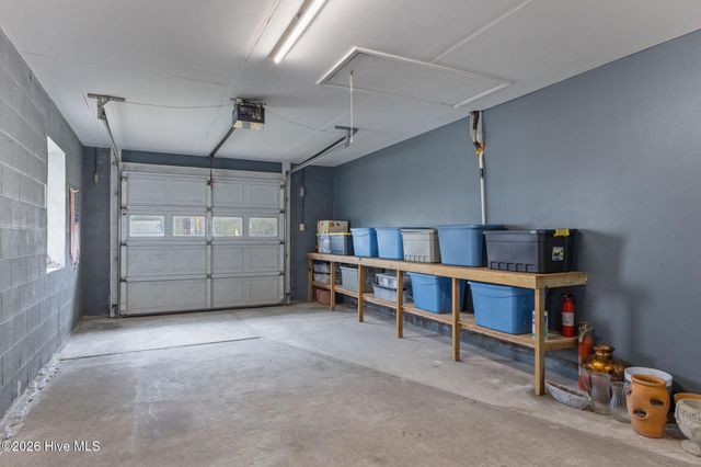 1309 Live Oak Street, Beaufort, NC 28516