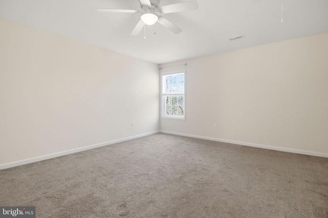 950 GROUSE POINTE DR, Stafford, VA 22556