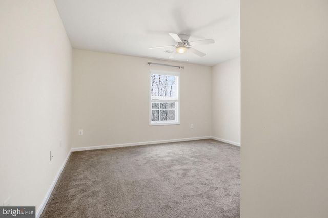 950 GROUSE POINTE DR, Stafford, VA 22556