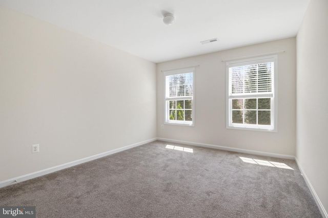 950 GROUSE POINTE DR, Stafford, VA 22556