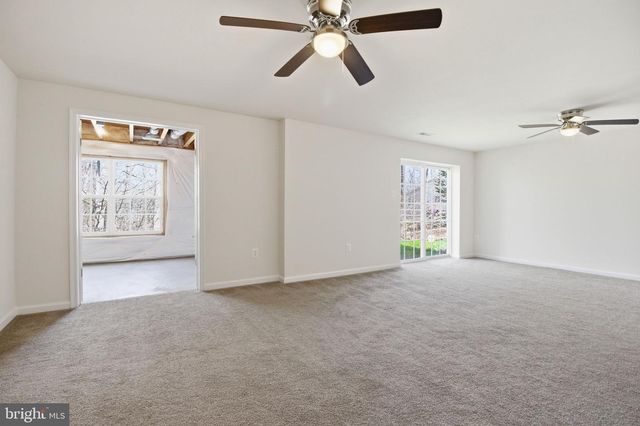950 GROUSE POINTE DR, Stafford, VA 22556