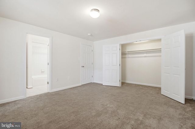 950 GROUSE POINTE DR, Stafford, VA 22556