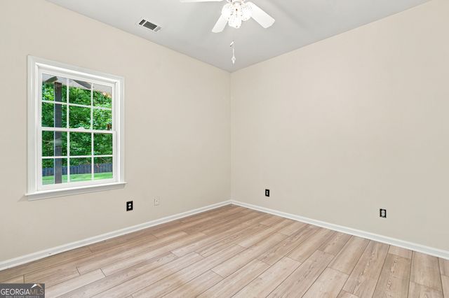 1039 Avery Creek Drive, Woodstock, GA 30188