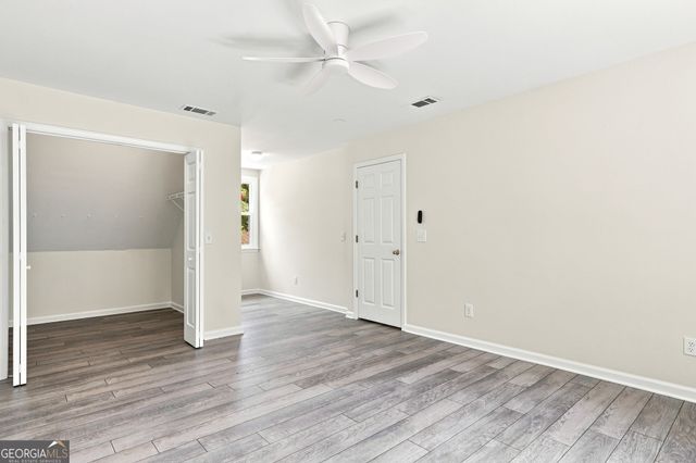 1039 Avery Creek Drive, Woodstock, GA 30188