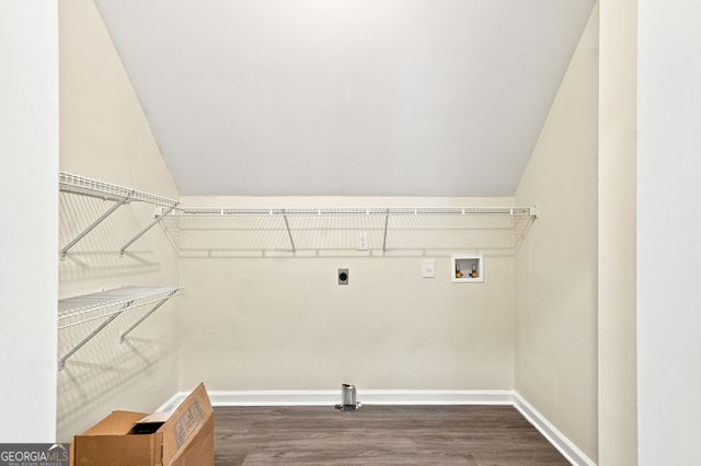 1039 Avery Creek Drive, Woodstock, GA 30188