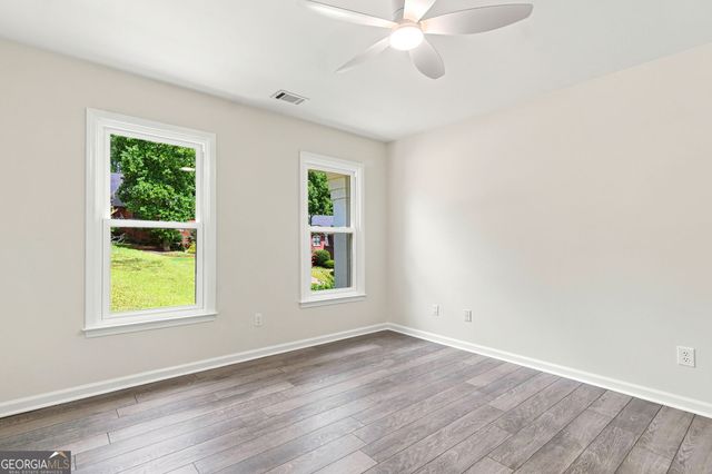 1039 Avery Creek Drive, Woodstock, GA 30188