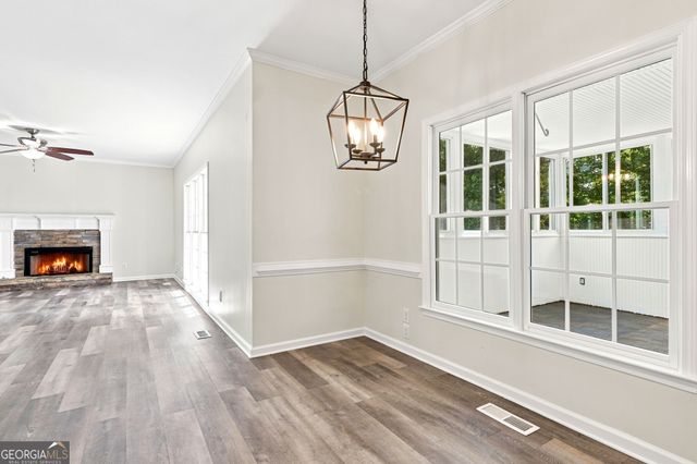 1039 Avery Creek Drive, Woodstock, GA 30188