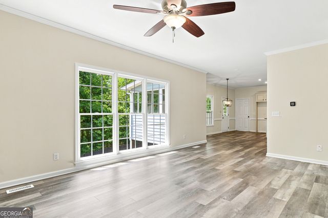 1039 Avery Creek Drive, Woodstock, GA 30188