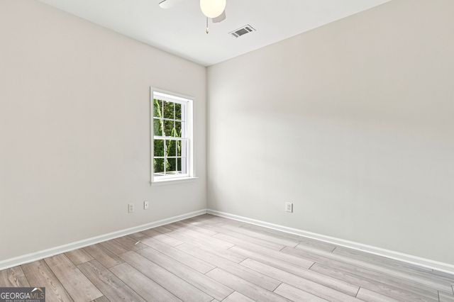 1039 Avery Creek Drive, Woodstock, GA 30188