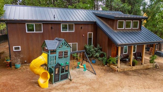 12555 Colfax Hwy, Grass Valley, CA 95945