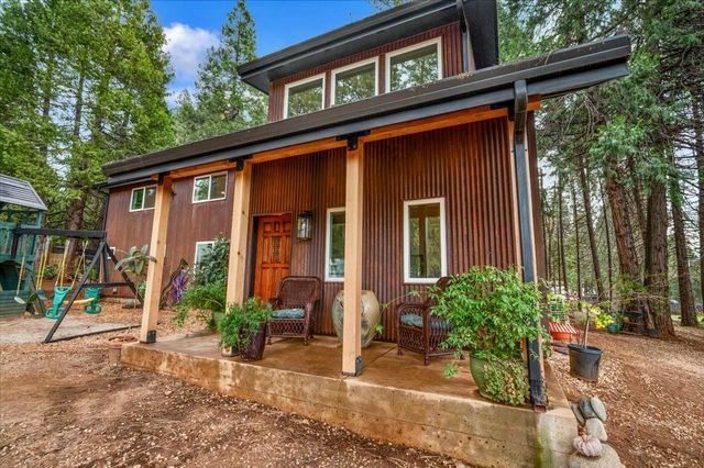 12555 Colfax Hwy, Grass Valley, CA 95945