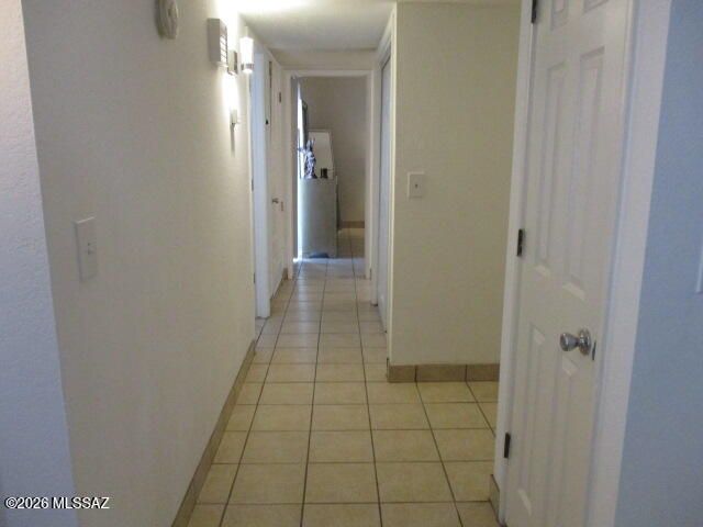 877 E Calle Esplendor, Nogales, AZ 85621