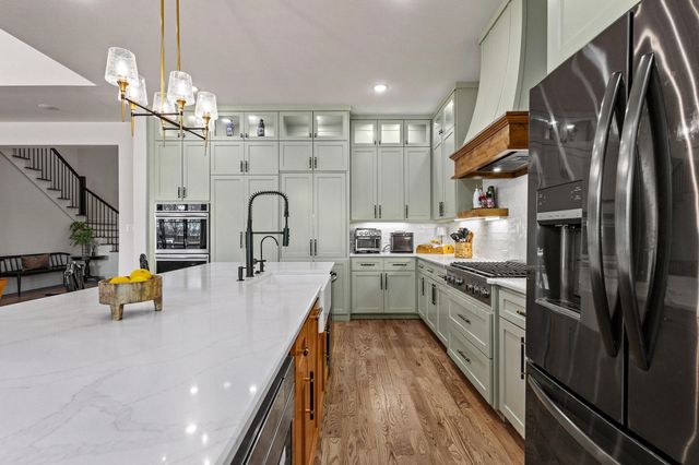 105 Shawnee Trail, Pottsboro, TX 75076