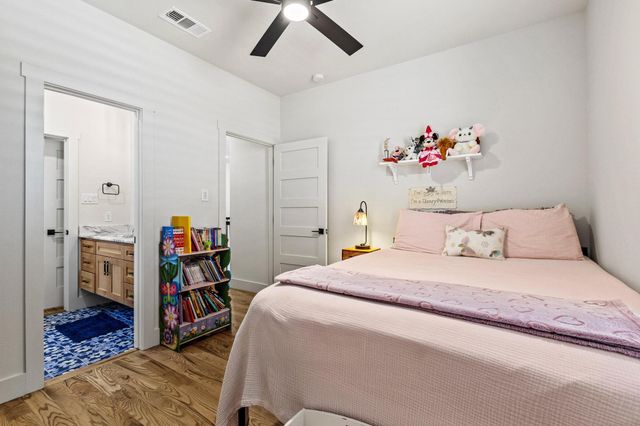 105 Shawnee Trail, Pottsboro, TX 75076