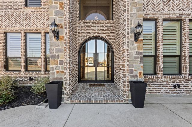 105 Shawnee Trail, Pottsboro, TX 75076