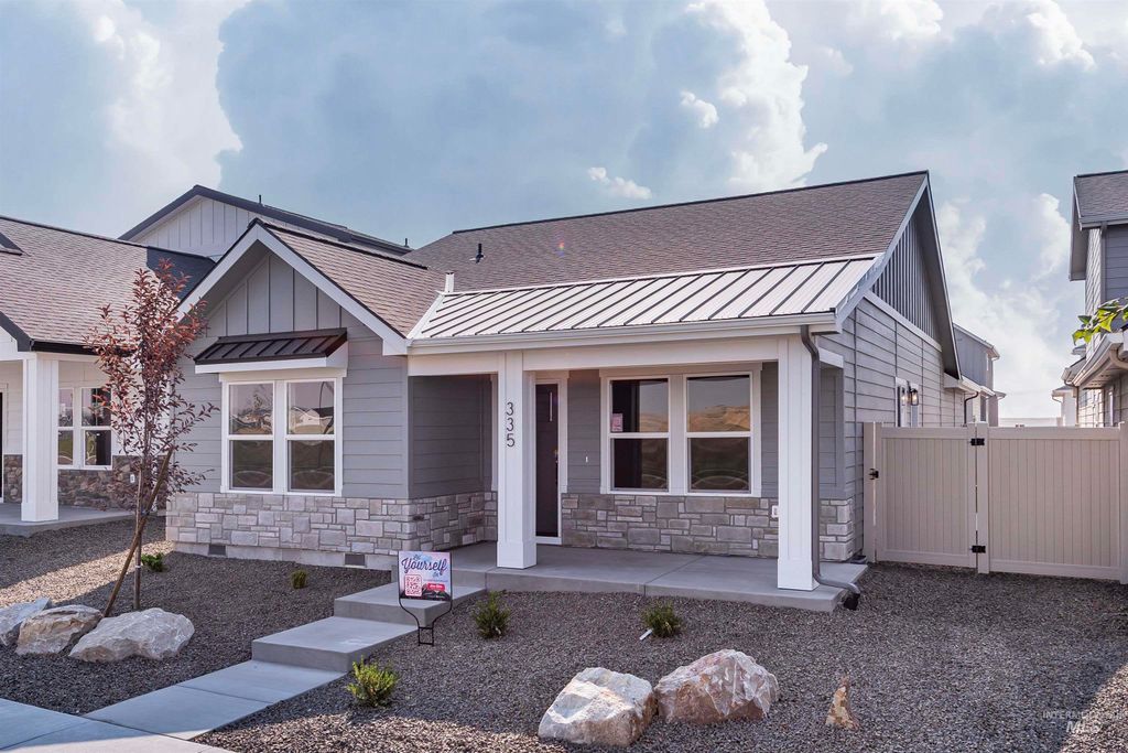 335 E. Chevy Dr., Boise, ID 83716 photo 1