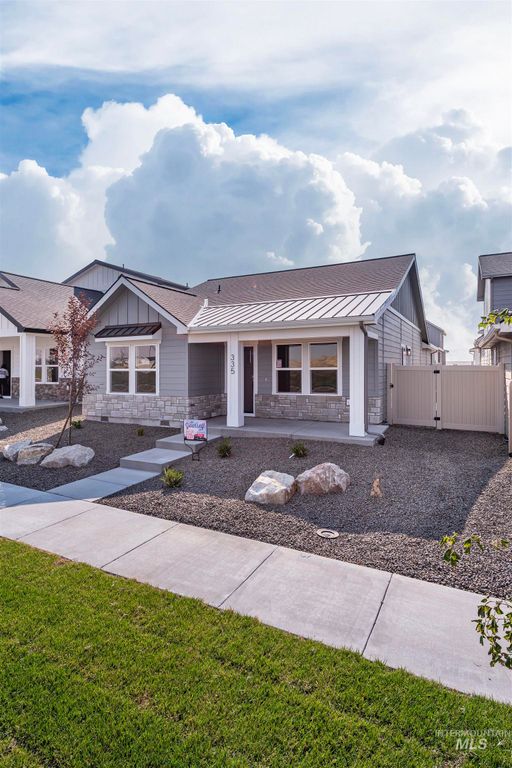 335 E. Chevy Dr., Boise, ID 83716 photo 2