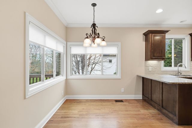 112 Grayson Ln, White House, TN 37188