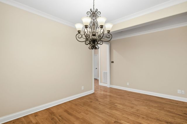 112 Grayson Ln, White House, TN 37188