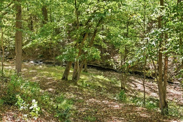 112 Grayson Ln, White House, TN 37188