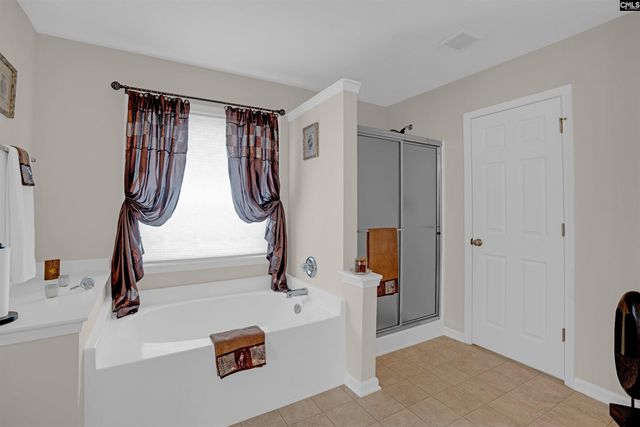 135 Magnolia Tree Road, Lexington, SC 29073