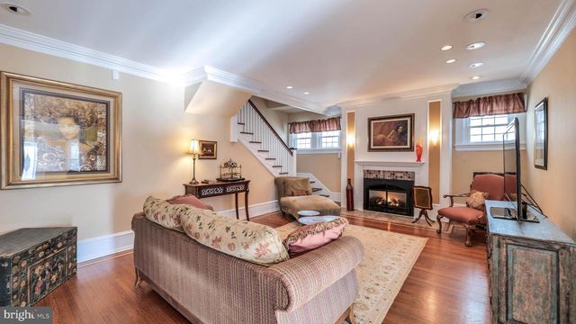 5605 VENTNOR AVE, Ventnor City, NJ 08406