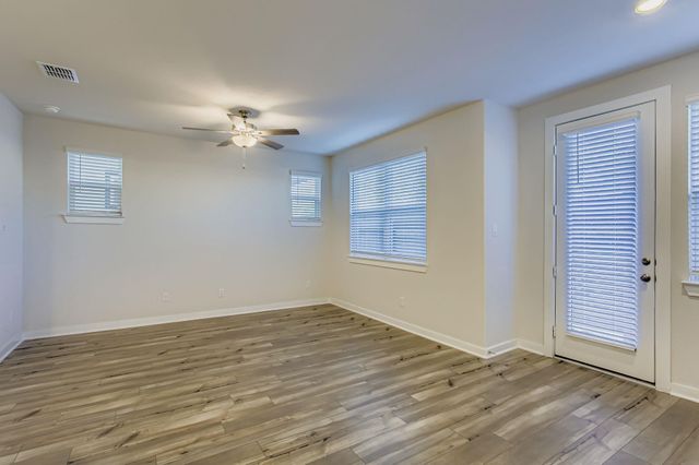 9948 Storehouse Drive, Houston, TX 77080