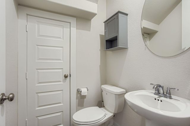 9948 Storehouse Drive, Houston, TX 77080