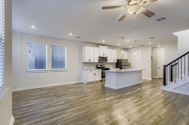 9948 Storehouse Drive, Houston, TX 77080